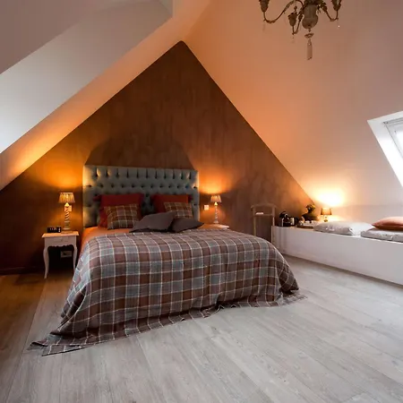 B'guest Sleep & Retreat Bed & Breakfast 4*